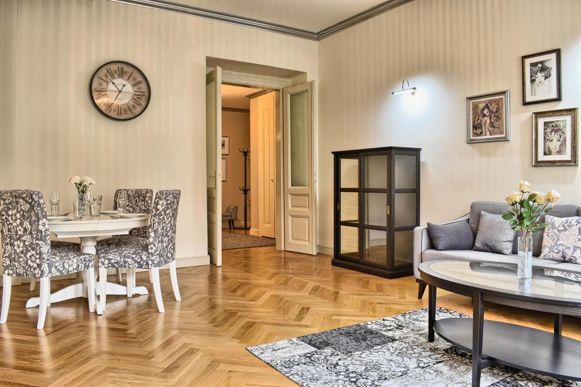 Milosrdnych Daire Prag